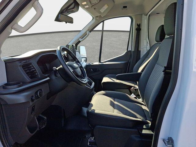 2026 Ford Transit Cutaway Base