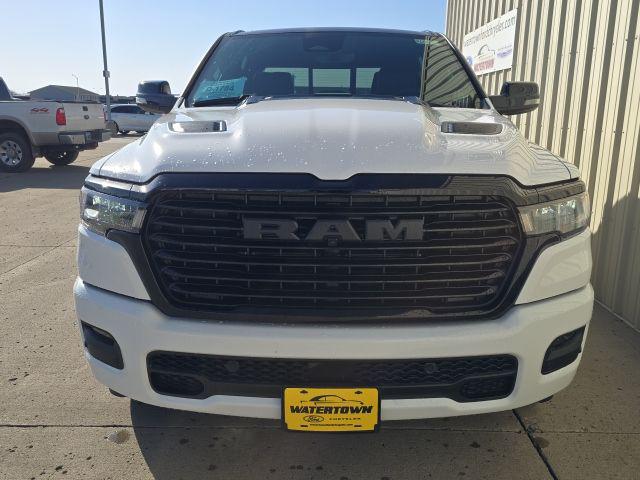 2026 Ram 1500 Laramie Crew Cab 4x4 5'7" Box