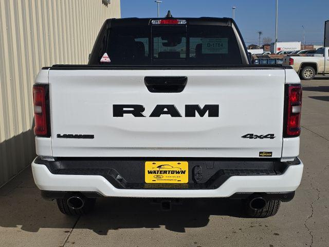 2026 Ram 1500 Laramie Crew Cab 4x4 5'7" Box
