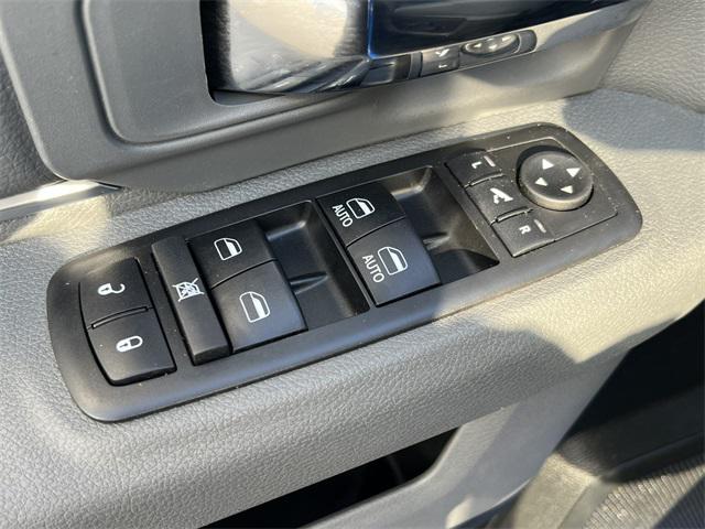 2018 Ram 1500 SLT