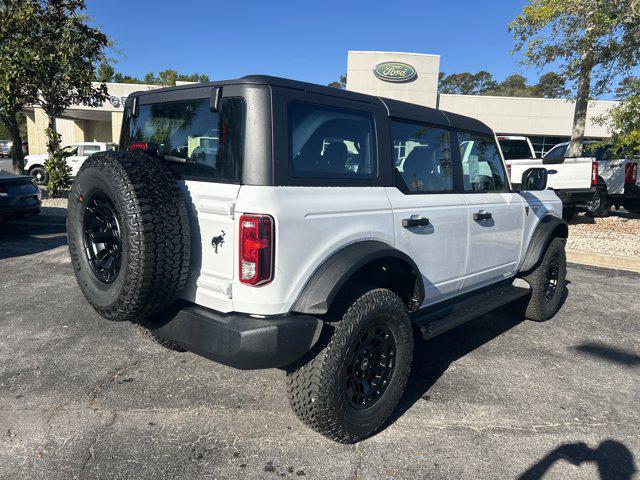 2026 Ford Bronco Base 4 Door 4x4