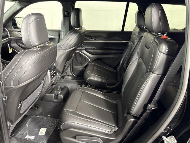 2026 Jeep Grand Cherokee L Limited 4x4