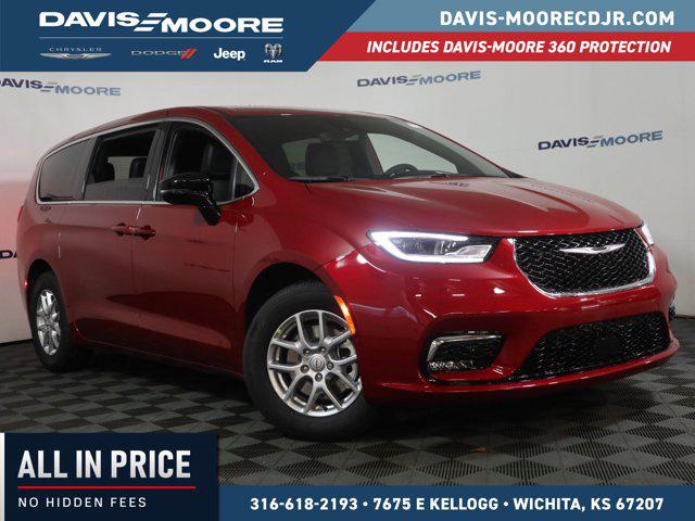 2026 Chrysler Pacifica Select for sale in Wichita, KS