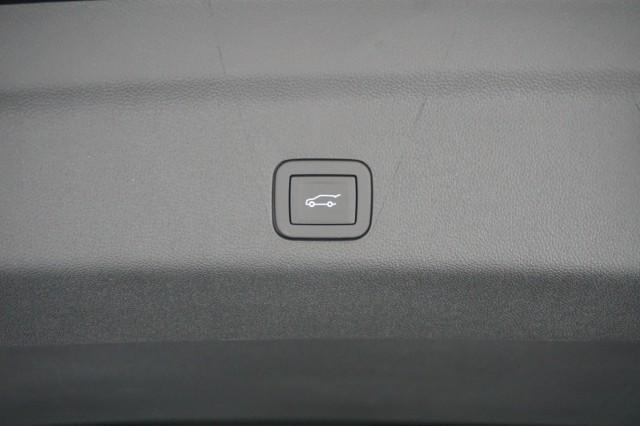 2026 GMC Yukon XL 4WD Denali