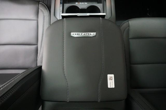 2026 GMC Yukon XL 4WD Denali