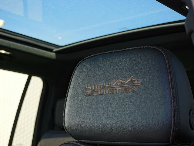 2024 Chevrolet Suburban 4WD High Country