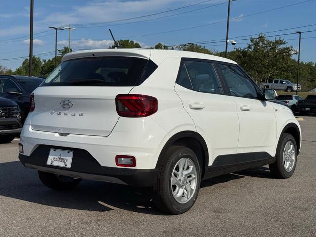 2026 Hyundai Venue SE