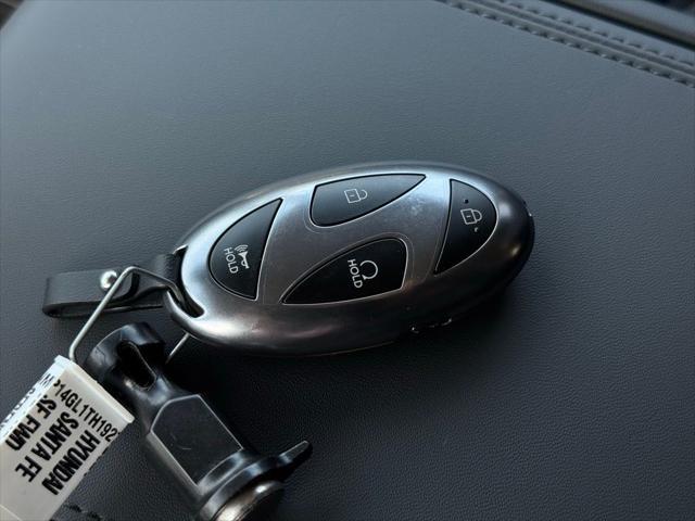 2026 Hyundai Santa Fe SE