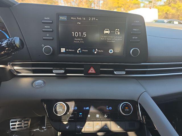 2026 Hyundai Elantra SEL Sport Premium