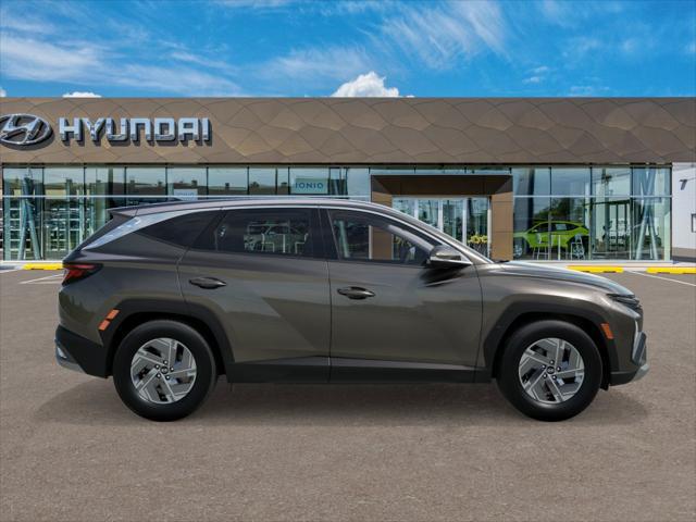 2026 Hyundai Tucson Hybrid Blue SE