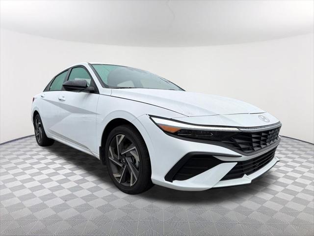2025 Hyundai Elantra Hybrid SEL Sport