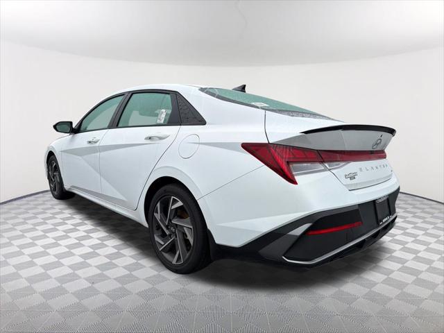 2025 Hyundai Elantra Hybrid SEL Sport