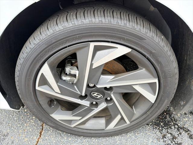 2025 Hyundai Elantra Hybrid SEL Sport