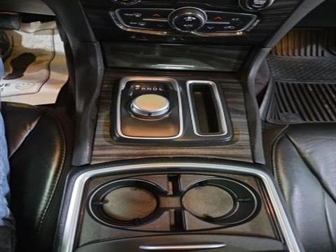 2016 Chrysler 300 Limited