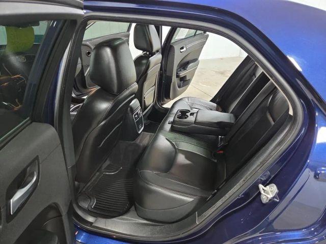 2016 Chrysler 300 Limited
