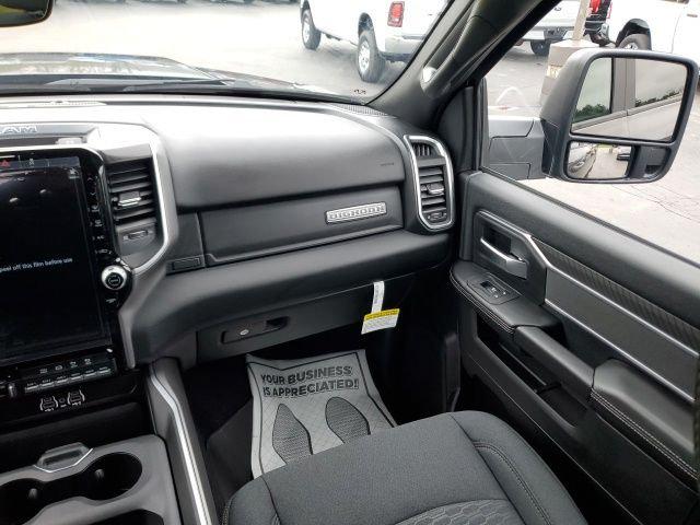 2026 Ram 2500 Big Horn Crew Cab 4x4 6'4" Box