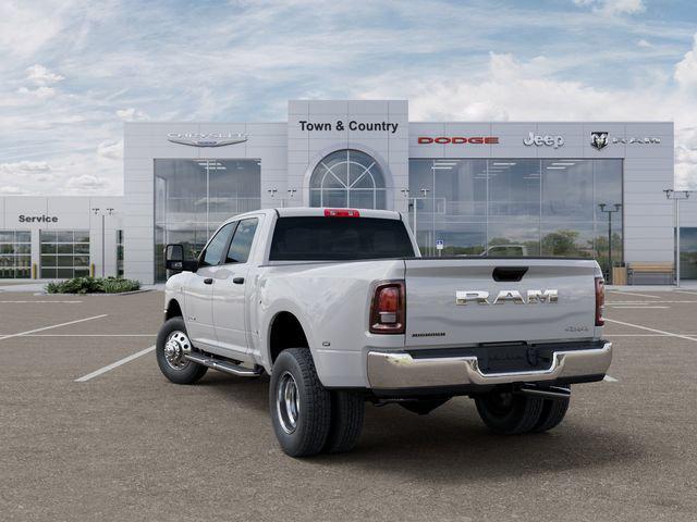 2026 RAM Ram 3500 RAM 3500 BIG HORN CREW CAB 4X4 8 BOX