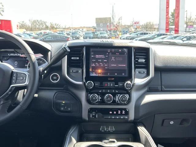 2026 Ram 2500 Big Horn Crew Cab 4x4 64 Box