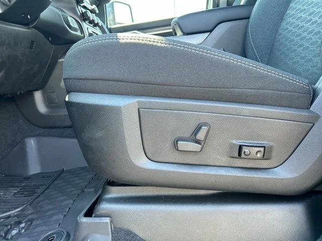 2026 Ram 2500 Big Horn Crew Cab 4x4 64 Box