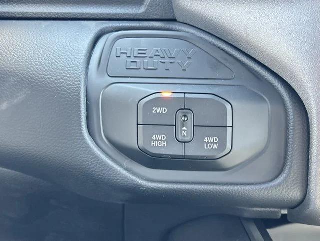 2026 Ram 2500 Big Horn Crew Cab 4x4 64 Box