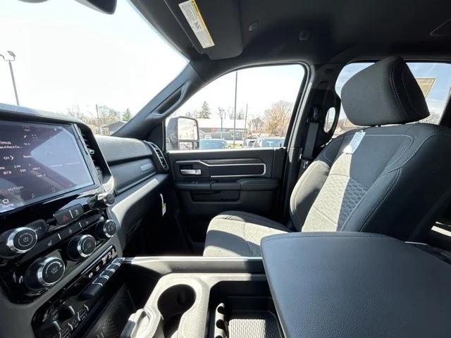 2026 Ram 2500 Big Horn Crew Cab 4x4 64 Box
