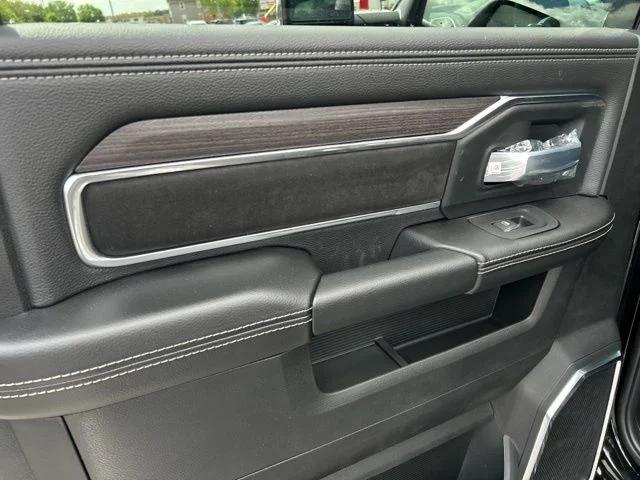 2026 Ram 2500 Laramie Crew Cab 4x4 64 Box