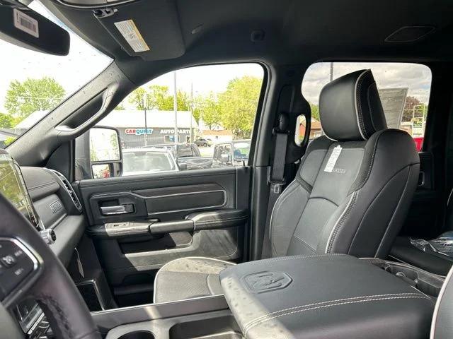 2026 Ram 2500 Laramie Crew Cab 4x4 64 Box