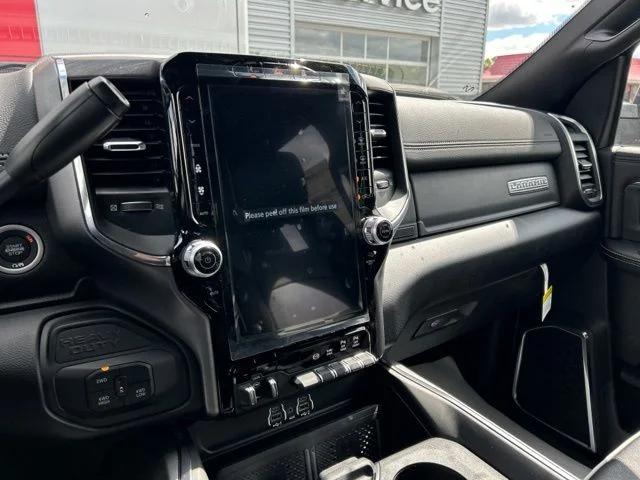2026 Ram 2500 Laramie Crew Cab 4x4 64 Box