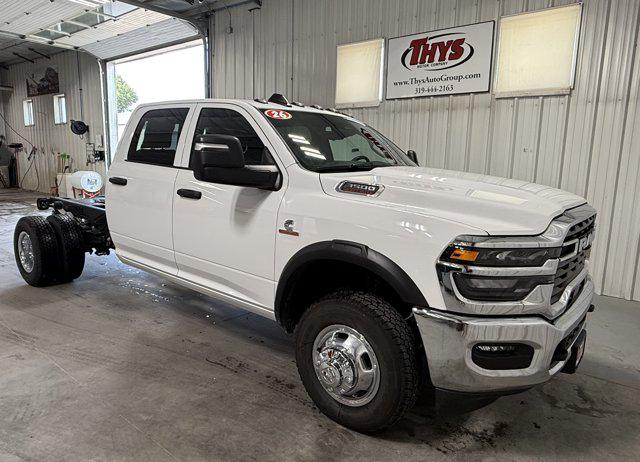 2026 RAM 3500 Chassis RAM 3500 TRADESMAN CREW CAB CHASSIS 4X4 60 CA