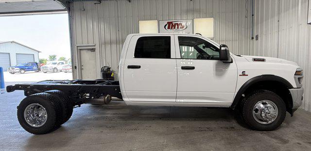 2026 RAM 3500 Chassis RAM 3500 TRADESMAN CREW CAB CHASSIS 4X4 60 CA