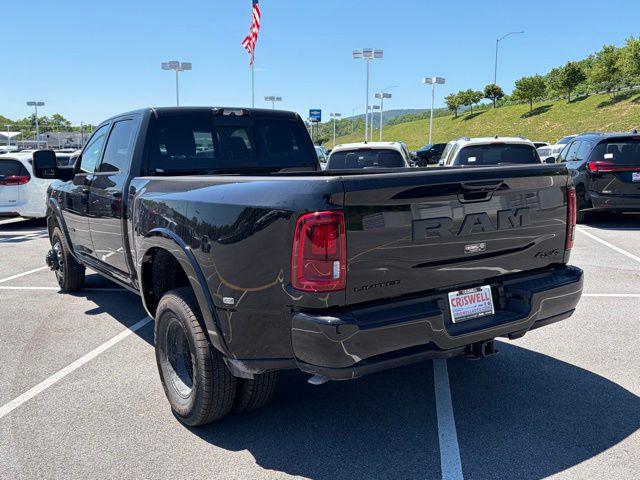 2026 RAM Ram 3500 RAM 3500 LIMITED CREW CAB 4X4 8 BOX
