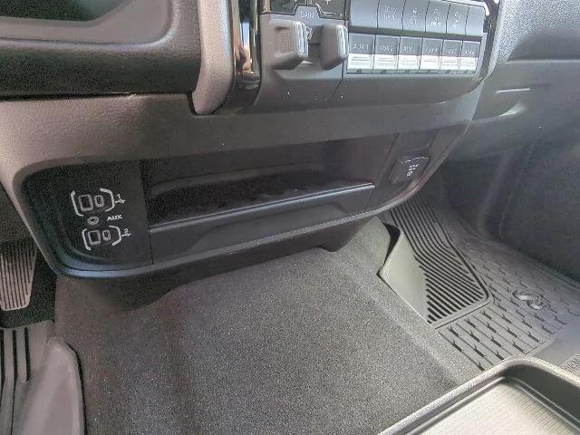 2026 Ram 2500 Black Express Crew Cab 4x4 6'4" Box