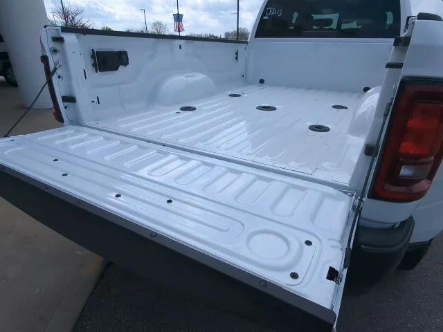 2026 Ram 3500 Tradesman Crew Cab 4x4 8' Box