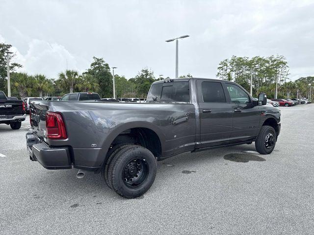 2026 RAM Ram 3500 RAM 3500 LARAMIE CREW CAB 4X4 8 BOX