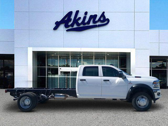 2026 RAM Ram 4500 Chassis Cab RAM 4500 TRADESMAN CHASSIS CREW CAB 4X4 84 CA