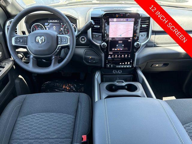 2026 RAM 3500 RAM 3500 BIG HORN CREW CAB 4X4 8 BOX