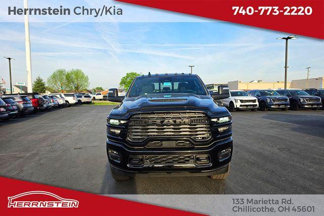2026 RAM Ram 2500 RAM 2500 BLACK EXPRESS CREW CAB 4X4 64 BOX
