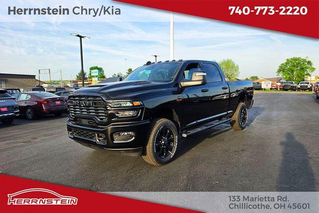 2026 RAM Ram 2500 RAM 2500 BLACK EXPRESS CREW CAB 4X4 64 BOX