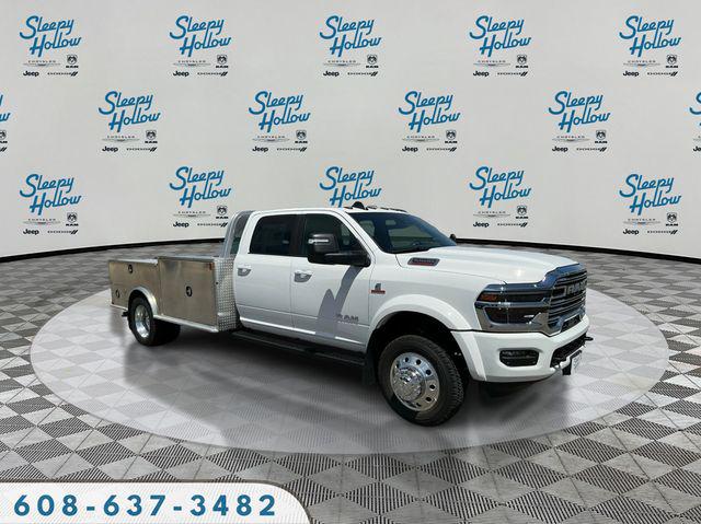 2026 RAM 5500 Chassis RAM 5500 BIG HORN CHASSIS CREW CAB 4X4 84 CA