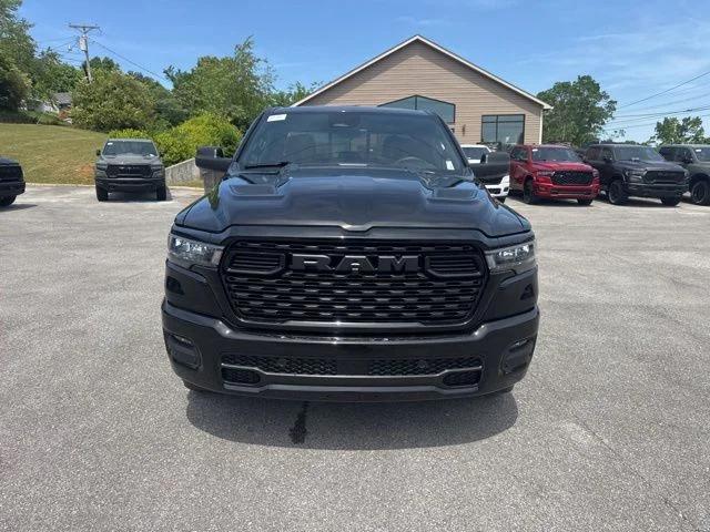 2026 RAM Ram 1500 RAM 1500 EXPRESS QUAD CAB 4X4 64 BOX
