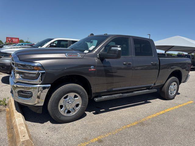 2026 RAM 2500 RAM 2500 TRADESMAN CREW CAB 4X4 64 BOX