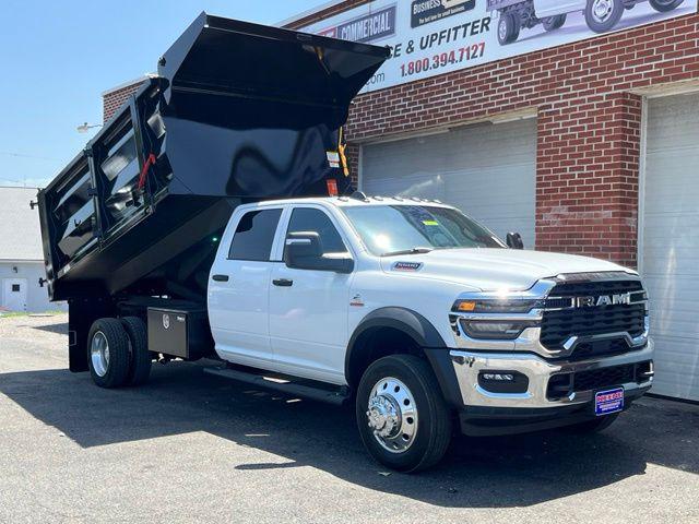 2026 RAM 5500 Chassis RAM 5500 TRADESMAN CHASSIS CREW CAB 4X4 84 CA