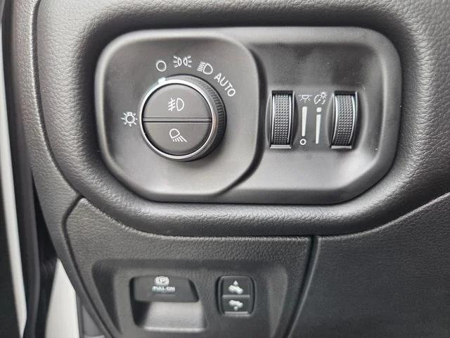 2026 Ram 1500 Rebel Crew Cab 4x4 5'7" Box