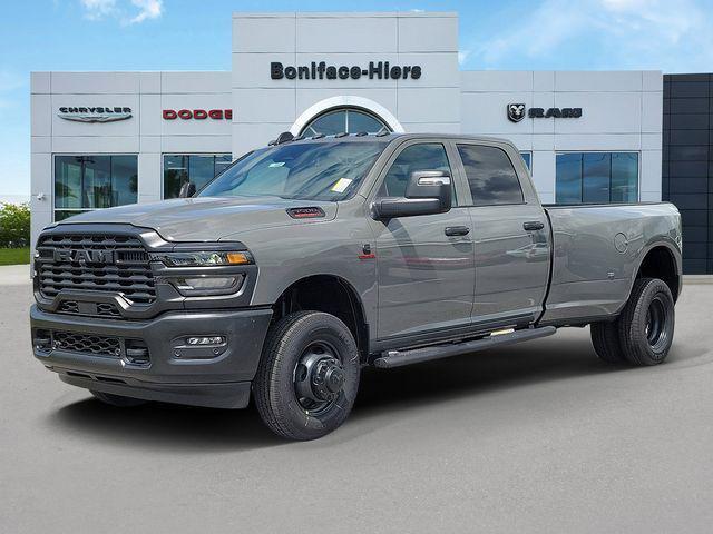 2026 RAM Ram 3500 RAM 3500 TRADESMAN CREW CAB 4X4 8 BOX