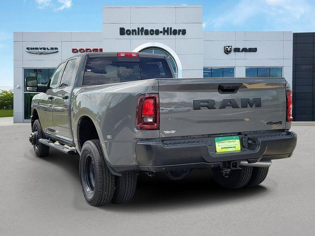 2026 RAM Ram 3500 RAM 3500 TRADESMAN CREW CAB 4X4 8 BOX
