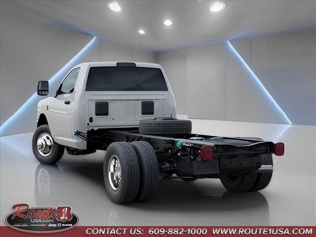 2026 RAM Ram 3500 Chassis Cab RAM 3500 TRADESMAN CHASSIS REGULAR CAB 4X4 84 CA