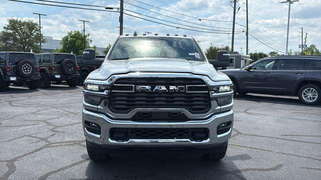 2026 Ram 3500 Tradesman Crew Cab 4x4 6'4" Box