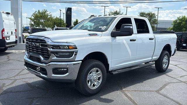 2026 Ram 3500 Tradesman Crew Cab 4x4 6'4" Box