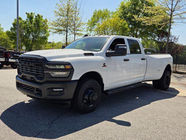 2026 RAM Ram 3500 RAM 3500 TRADESMAN CREW CAB 4X2 8 BOX