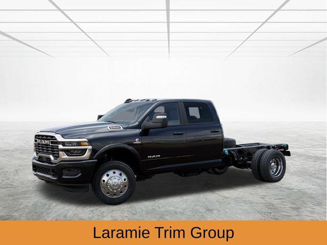 2026 RAM Ram 5500 Chassis Cab RAM 5500 BIG HORN CHASSIS CREW CAB 4X4 60 CA